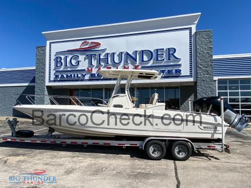 Boston Whaler 270 Dauntless ficha tecnica